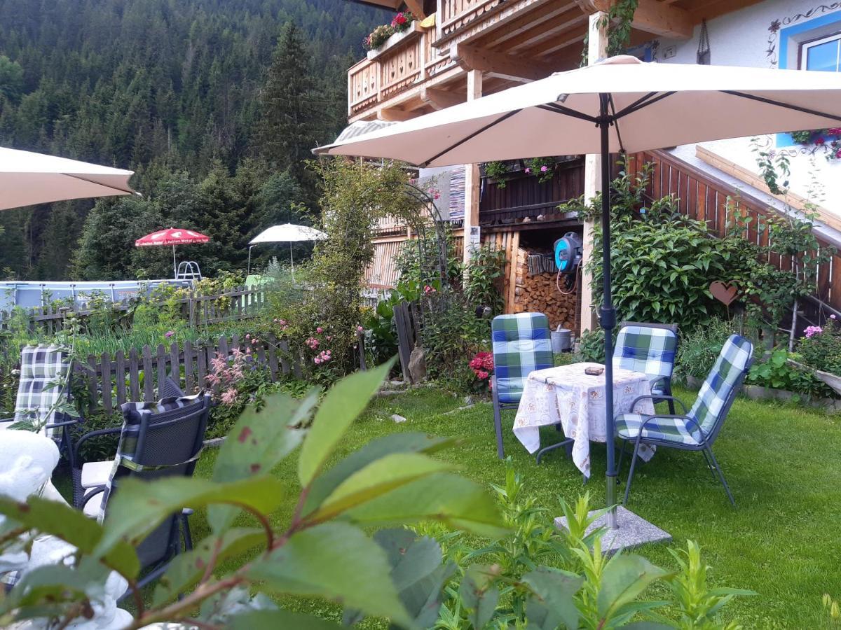 Bed & Breakfast Dolomiti Bey Haus Pinter Assling ภายนอก รูปภาพ