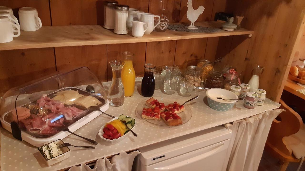 Bed & Breakfast Dolomiti Bey Haus Pinter Assling ภายนอก รูปภาพ