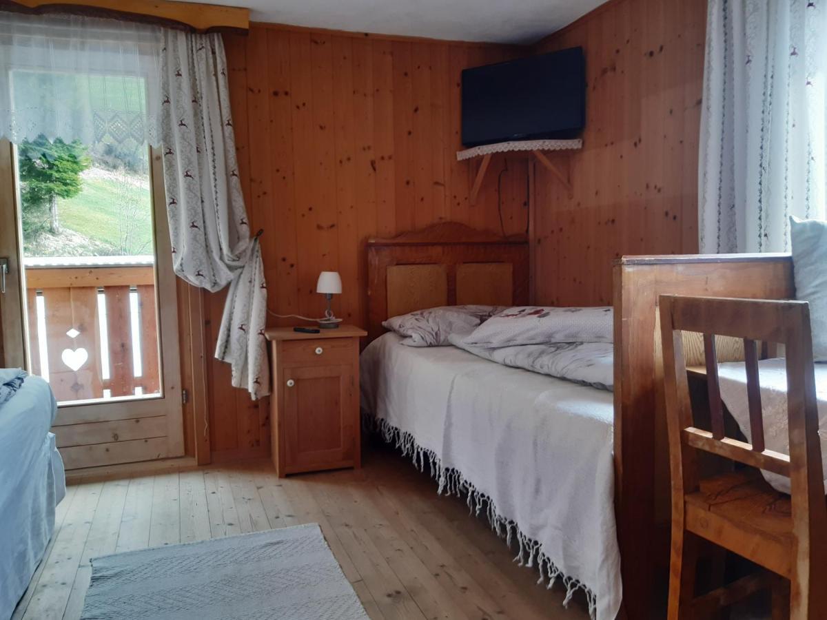 Bed & Breakfast Dolomiti Bey Haus Pinter Assling ภายนอก รูปภาพ