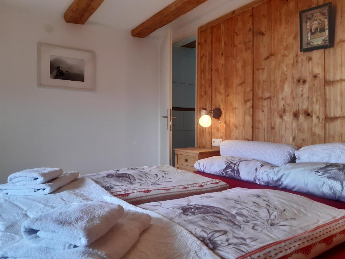Bed & Breakfast Dolomiti Bey Haus Pinter Assling ภายนอก รูปภาพ